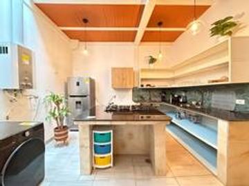 Casa Familiar o Grupal • Cerca del Aeropuerto precio por noche 12 personas