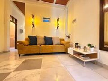 Casa Familiar o Grupal • Cerca del Aeropuerto precio por noche 12 personas