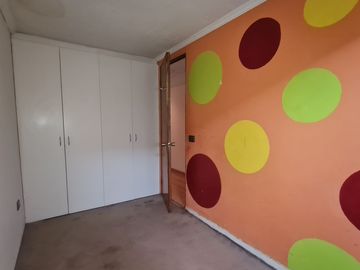 Casa 5 dormitorios 3 baños y estacionamiento San Ramón