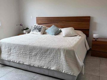 DEPARTAMENTO TORALMENTE AMUEBLADO EN CALZADA DE LOS REYES