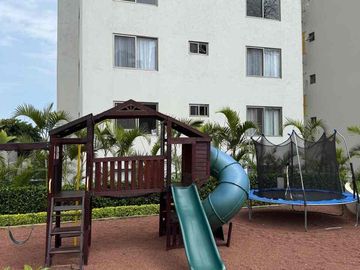 DEPARTAMENTO TORALMENTE AMUEBLADO EN CALZADA DE LOS REYES