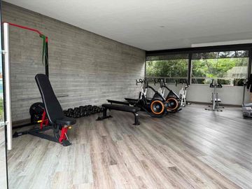 DEPARTAMENTO TORALMENTE AMUEBLADO EN CALZADA DE LOS REYES
