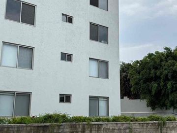 DEPARTAMENTO TORALMENTE AMUEBLADO EN CALZADA DE LOS REYES