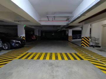 Flat 85 M2 - 1Er Piso + Estacionamiento A 2 Cdras De Malecon Bertolotto