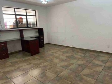 Casa En Venta Avenida Santa Ursula y calle santo tomas, Coyoacan, Cdmx.