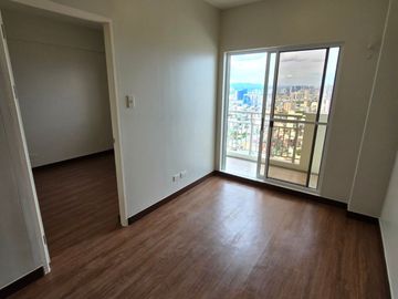56sqm RENT TO OWN CONDO by DMCI The Aston Place in Taft Ave. Manila near De La Salle