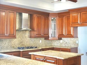 Residencia de Lujo en Villa Esmeralda – La Jolla Residencial