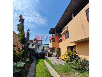 SE VENDE CASA CON LOCALES COMERCIALES EN JOSE GALVEZ