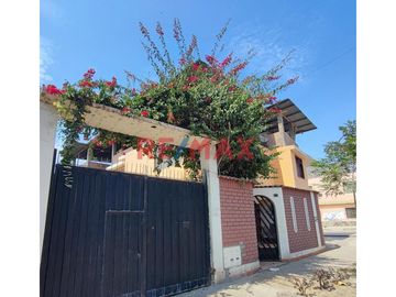 SE VENDE CASA CON LOCALES COMERCIALES EN JOSE GALVEZ