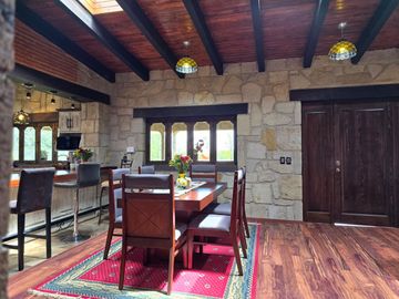 Casa de Campo en Venta en San Miguel Regla, Huasca de Ocampo, Hidalgo.