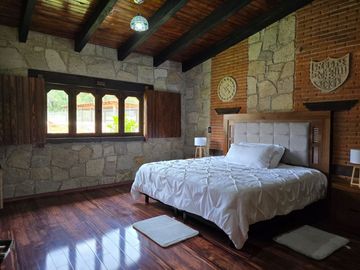 Casa de Campo en Venta en San Miguel Regla, Huasca de Ocampo, Hidalgo.