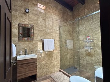 Casa de Campo en Venta en San Miguel Regla, Huasca de Ocampo, Hidalgo.
