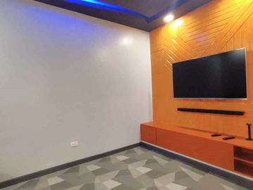 STUNNING MODERN 2 STOREY SINGLE DETACHED HOUSE FOR SALE IN BF RESORT