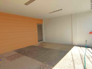 STUNNING MODERN 2 STOREY SINGLE DETACHED HOUSE FOR SALE IN BF RESORT