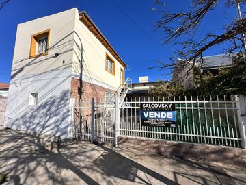 Casa en venta en Puerto Madryn de 4 dormitorios