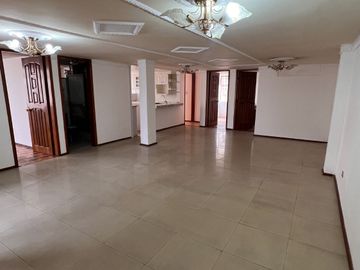 Casa en Venta 3 Habitaciones Una Planta Sector Parque Las Cuadras