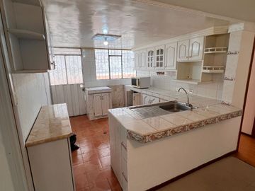 Casa en Venta 3 Habitaciones Una Planta Sector Parque Las Cuadras