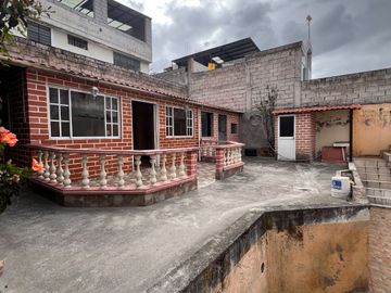 Casa en Venta 3 Habitaciones Una Planta Sector Parque Las Cuadras