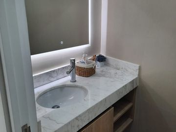 SAN ISIDRO LINDO y AMPLIO DPTO 4 DORM 177.66 m2, impecable