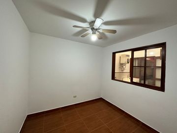 LA MOLINA LINDO DEPARTAMENTO 2 DORM LA MOLINA, 80 metros cuadrados, PRIMER PISO, impecable