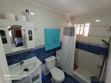 Vendo amplia casa en sector Troncos Viejos, Villa Alemana