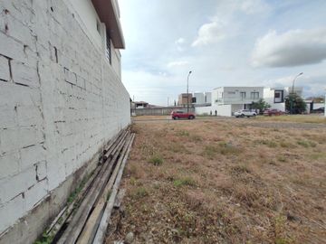 terreno en urbanizacion de venta en portoviejo ar