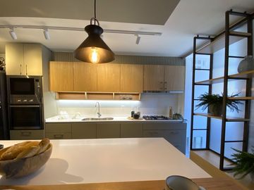 En venta departamento completamente remodelado, El Golf