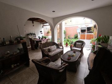 VENTA CASA EN SUSO CERCA LA OVALO HIGUERETA