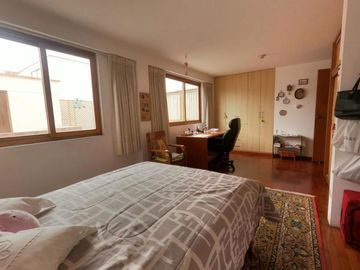 VENTA CASA EN SUSO CERCA LA OVALO HIGUERETA