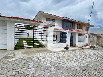 Hermosa Casa Independiente POR ESTRENAR en el Valle de los Chillos