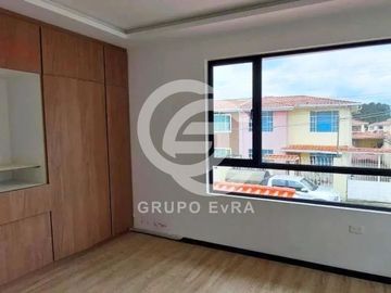 Hermosa Casa Independiente POR ESTRENAR en el Valle de los Chillos