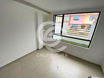 Hermosa Casa Independiente POR ESTRENAR en el Valle de los Chillos