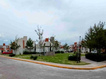 CASA Nueva LA FLORIDA TOLUCA