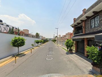 Sk17 Hermosa Casa En REMATE Ideal Para Iniciar Tu Patrimonio Pago En 2 Exhibiciones, EN LAS AMERICAS ECATEPEC Solo Recrsos Propios