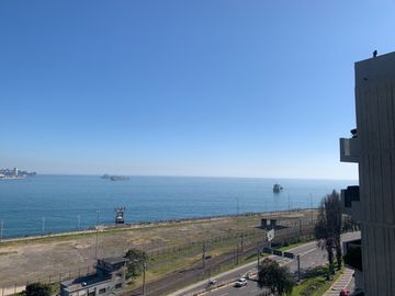Arrendamos depto studio con maravillosa vista al mar Cº Baron ,Valparaiso.
