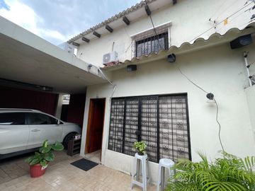 Casa en venta, Bario centenario, Guayaquil