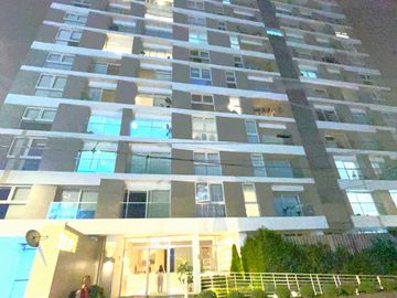 🏢 MIRAFLORES – LINDO Y AMPLIO DEPARTAMENTO 🛏️ 3 Dormitorios con baño c/u + Cochera ✨ Ideal para inversión en Airbnb