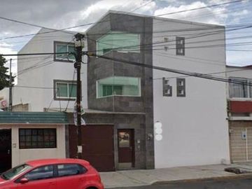 Oportunidad Casa en Ignacio Allende #282, Col. Claveria, Alcaldía Azcapotzalco, recuperación bancaria.
