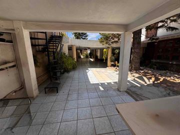 🏡 CASA EN VENTA – COL. ARBIDE, LEÓN GTO. PRECIO OPORTUNIDAD $ 7,900,000 MXN PRECIO DE AVALUO $ 12,700,000 MXN