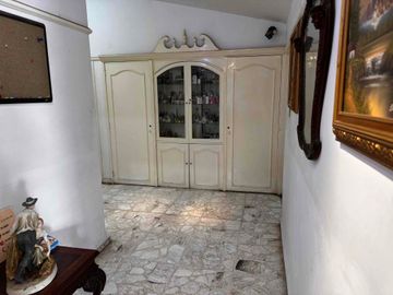 🏡 CASA EN VENTA – COL. ARBIDE, LEÓN GTO. PRECIO OPORTUNIDAD $ 7,900,000 MXN PRECIO DE AVALUO $ 12,700,000 MXN