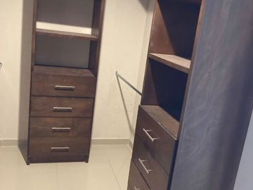 4 HABITACIONES Y ESTUDIO CASA VILLAMAGNA EN VENTA