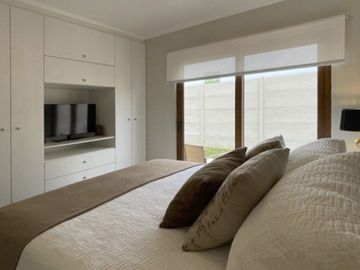 Vendo casa NUEVA de un piso en Condominio, La Cruz