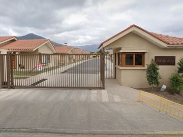 Vendo casa NUEVA de un piso en Condominio, La Cruz