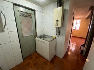 Casa en Villa Las Flores Oriente, Maipú.