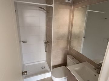 Vendo Departamento NUEVO 3D-2B-E-B en Condominio V. Alemana