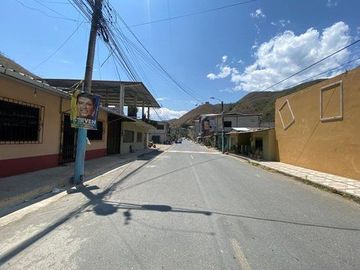 VENTA DE SALON DE EVENTOS, PORTOVELO