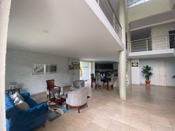 Se vende casa campestre en urbanización Tres jardines - Tuluá Valle del Cauca