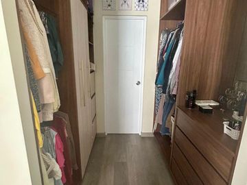 VENDO LINDO DEPARTAMENTO DE 01 DORMITORIO, CERCA LA UPC, ESAN EN SANTIAGO DE SURCO