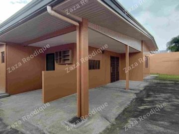 Bungalow house for rent