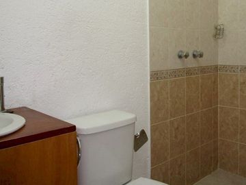 Casa en Codominio con Alberca en Col. San Antón, Cuernavaca Morelos.